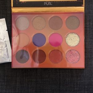 Pur Festival Pallete with primer sample